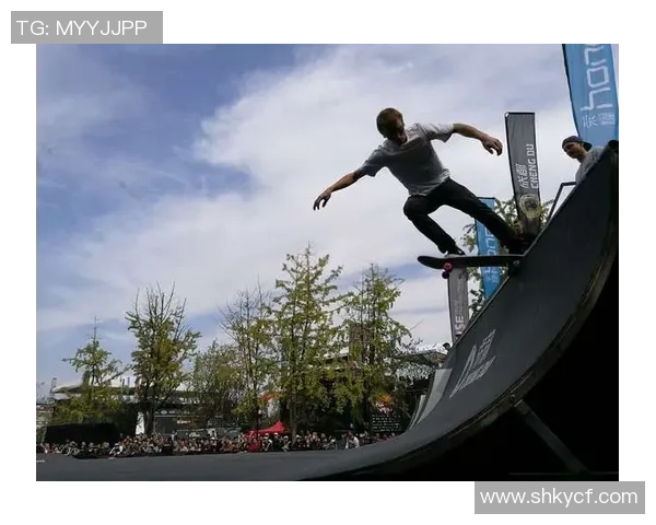 重庆极限运动队的逆袭之路：挑战极限与梦想的真实记录