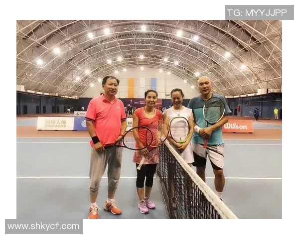 广州网球队在邀请赛中的默契配合与战术执行分析